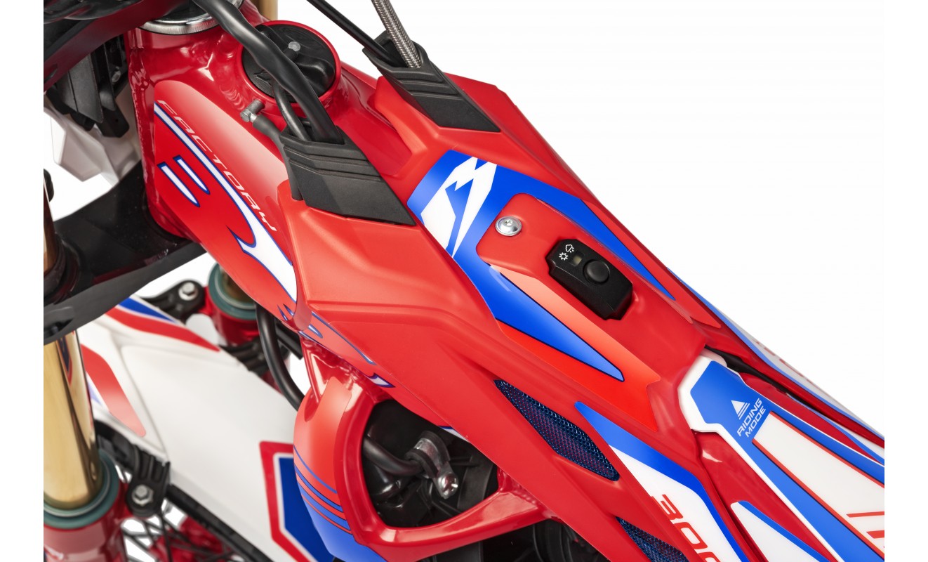 EVO FACTORY 2T 250 2023