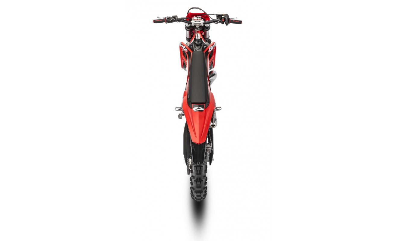 XTRAINER 300