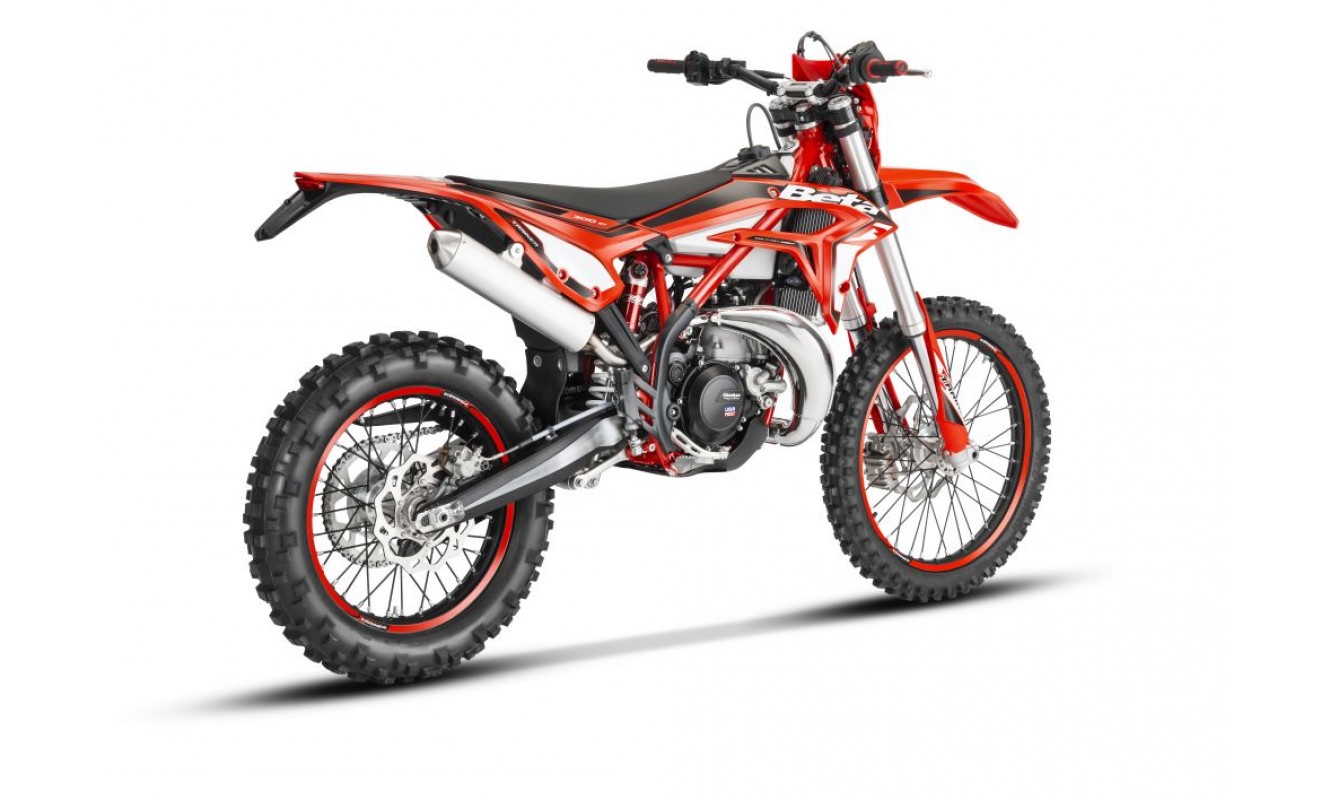 XTRAINER 300